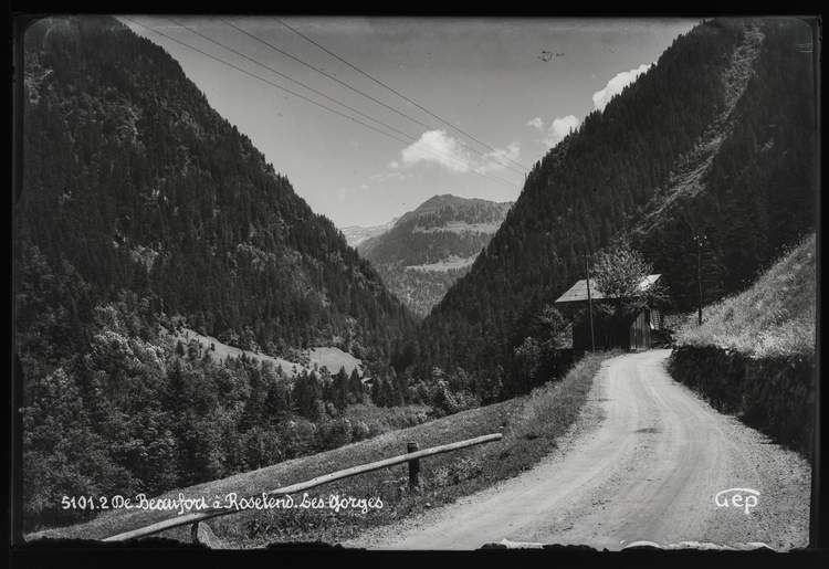 Image representing De Beaufort à Roselend - Les Gorges, le 27 juin 1938 à 12h15.