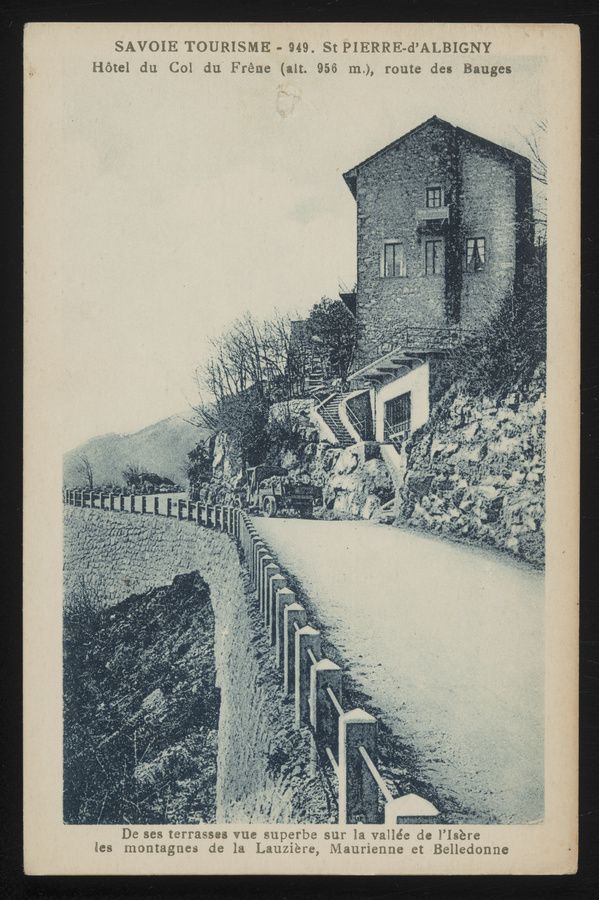 Image représentant SAVOIE TOURISME - St PIERRE-d'ALBIGNY//Hôtel du Col du Frêne (alt. 956 m.), route des Bauges//De ses terrasses vue superbe sur la vallée de l'Isère//les montagnes de la Lauzière, Maurienne et Belledonne